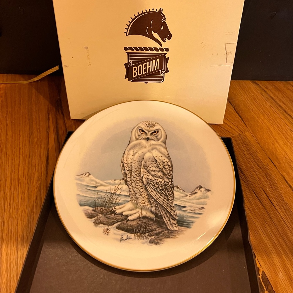 Boehm Porcelain Snowy Owl Plate